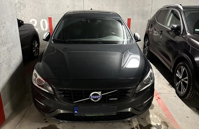 Volvo V60 cena 46500 przebieg: 260000, rok produkcji 2014 z Olsztyn małe 232